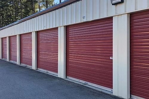 Elkhart - Co Rd 24 and SR 19 storage facility exterior view