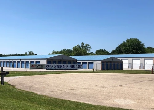 Elkhart - 3228 Southview Dr storage facility exterior view